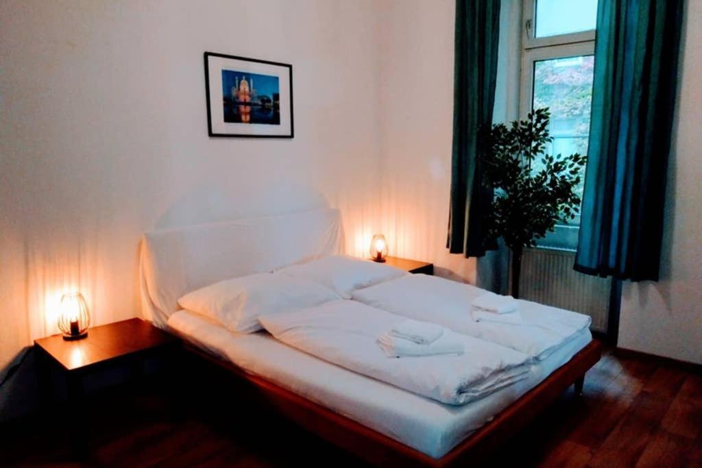 Family Apartment With Two Bathrooms Near To City Center 维也纳 外观 照片